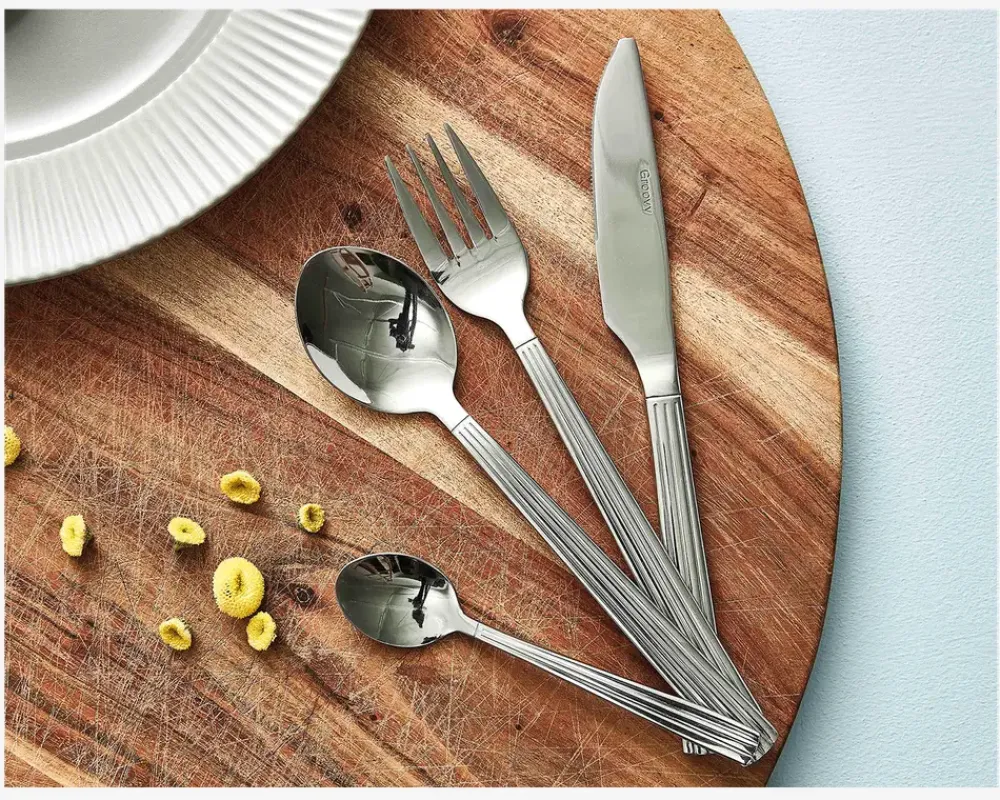 Hot Daells Bolighus Bestiksæt Groovy 16 dele