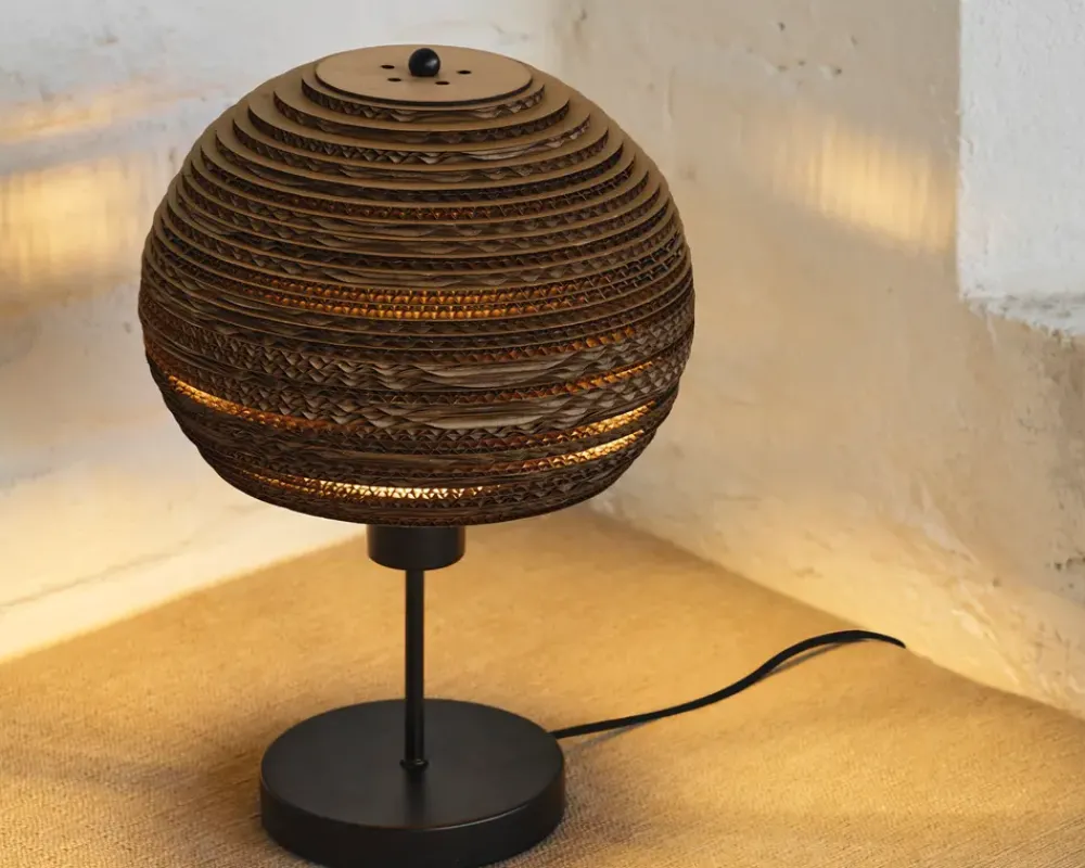 Sale Daells Bolighus Bordlampe Ball genanvendt pap H.38,5 cm