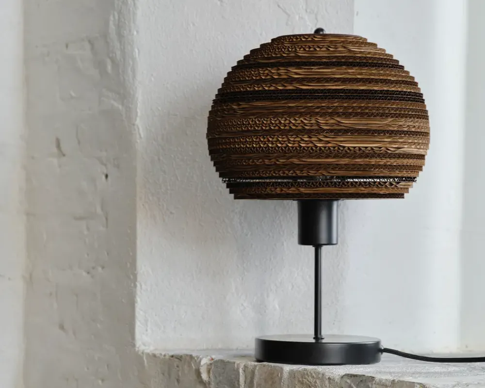 Sale Daells Bolighus Bordlampe Ball genanvendt pap H.38,5 cm