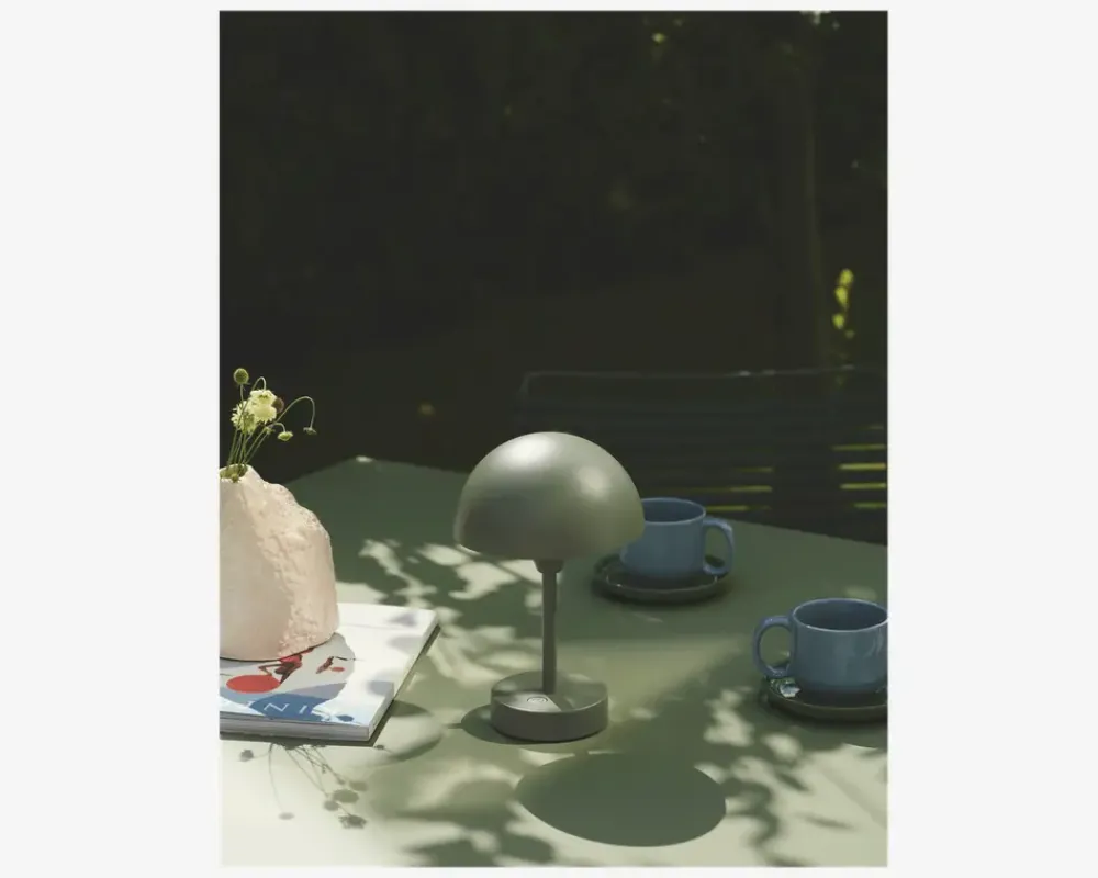 Clearance Daells Bolighus Bordlampe Ellen batteri Grøn