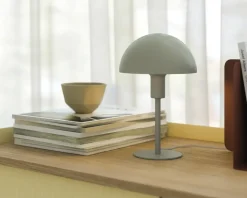 New Daells Bolighus Ellen mini bordlampe støvet H.25 cm Grøn