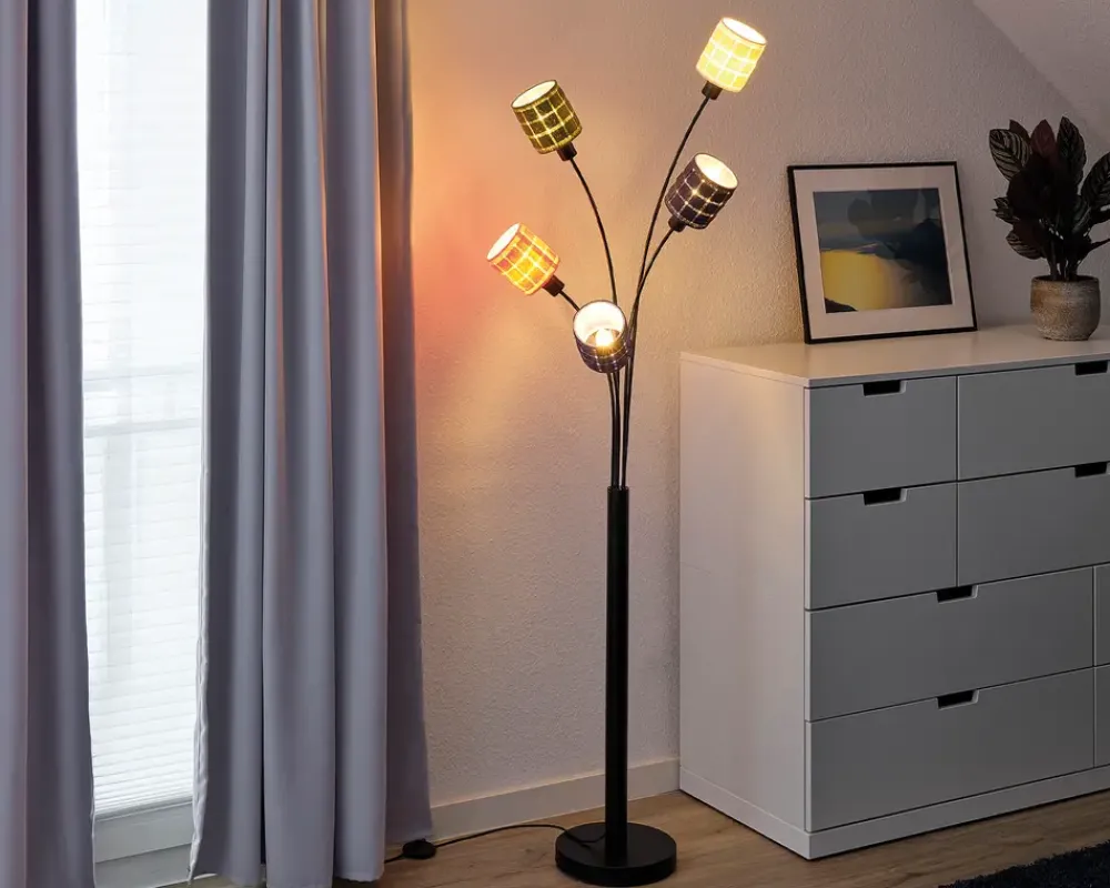 New Daells Bolighus Gulvlampe filt vævet H.173 cm