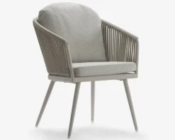 New Daells Bolighus Havestol i cremefarvet inkl. hynde