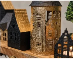 Clearance Daells Bolighus Hus t/fyrfadslys metal 7x5x14 cm