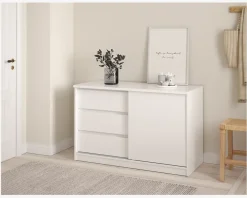 Clearance Daells Bolighus Kommode Naia med 3 skuffer og en skydedør hvid