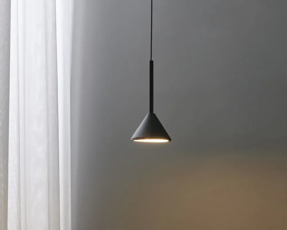 Outlet Daells Bolighus Loftlampe Fuji single sort Ø.12 cm