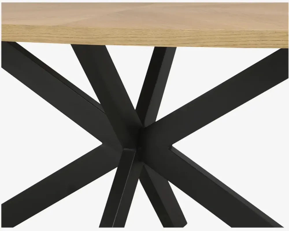 Outlet Daells Bolighus Ovalt spisebord i eg finer