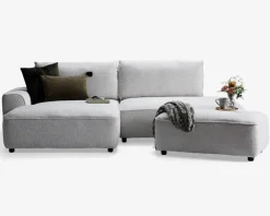 Sale Daells Bolighus Puf i lys beige møbelstof