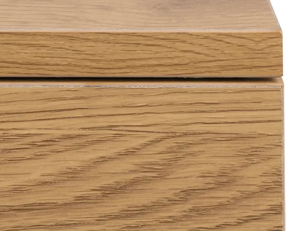 Discount Daells Bolighus Sengebord Avignon med 1 skuffe vild eg kunstfiner