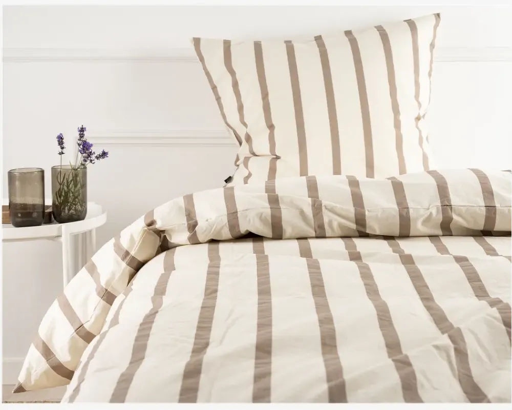 Discount Daells Bolighus Sengesæt Kelly Stribet Natur 140x200 cm Beige, Brun