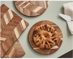 Sale Daells Bolighus Skærebræt Sildeben Acacie Træ Ø.28cm