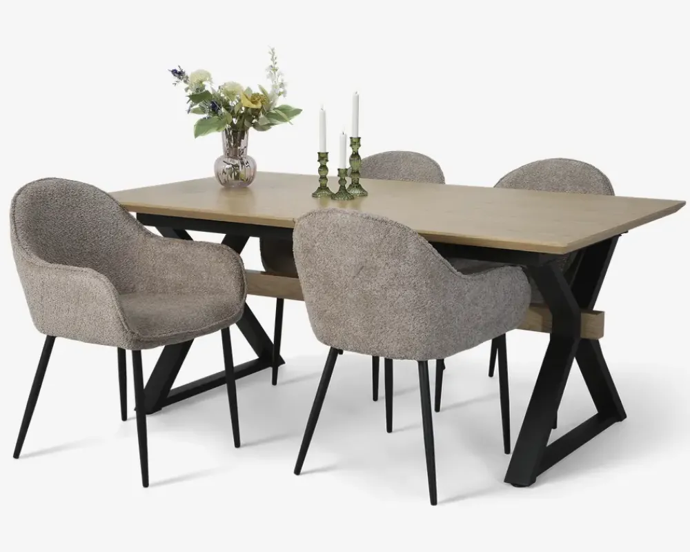 Discount Daells Bolighus Spisebord med 3 butterfly tillægsplader