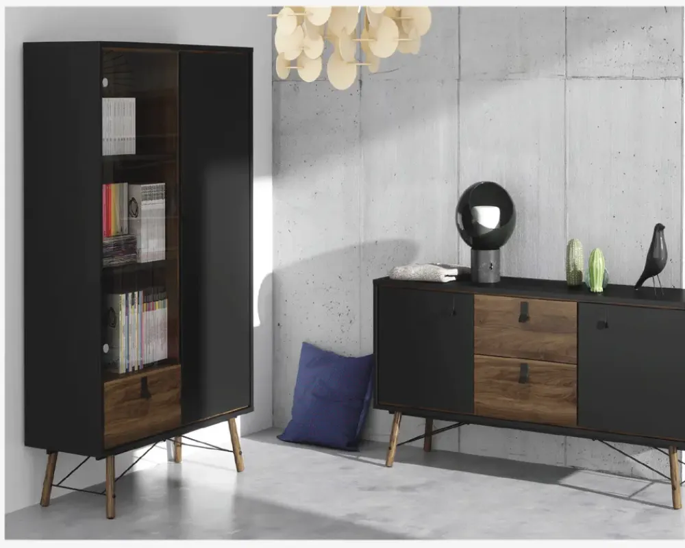 Clearance Daells Bolighus Vitrine Ry B. 102 cm sort/valnød